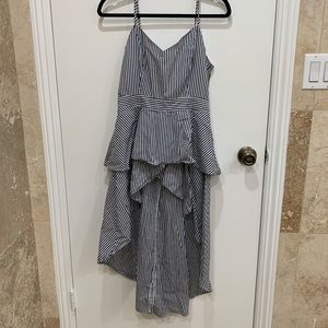 NWOT Long Flowing Top